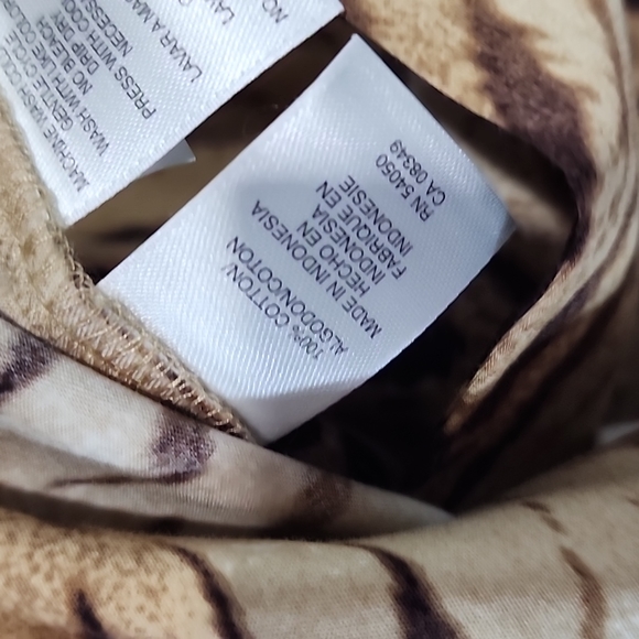 Jones New York Signature Wrap Top - Picture 10 of 10